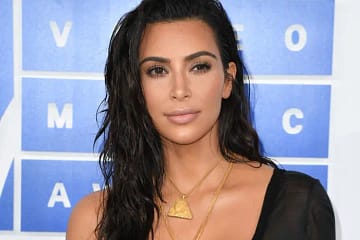 why kim Kardashian is famous, rich and Successful