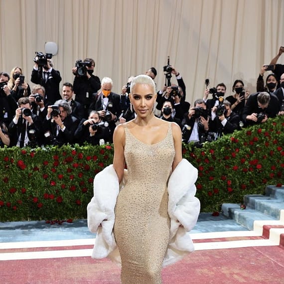 Kim Kardashian “Met Gala” 2022