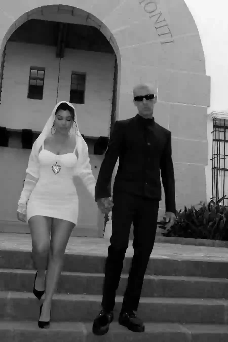 Kourtney Kardashian and Travis Barker tie the knot in California
